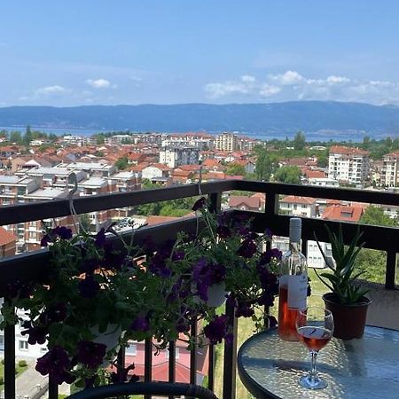 Stunning Lake And Mountain Views - Velkoski Apartments Ohrid Kültér fotó