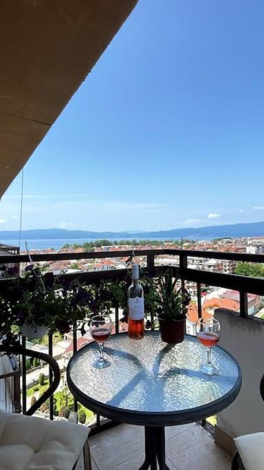 Stunning Lake And Mountain Views - Velkoski Apartments Ohrid Kültér fotó